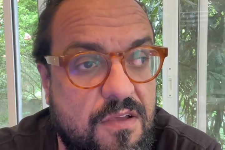 Thiago Kuin respondendo à pergunta que originou este artigo, em live no Instagram.